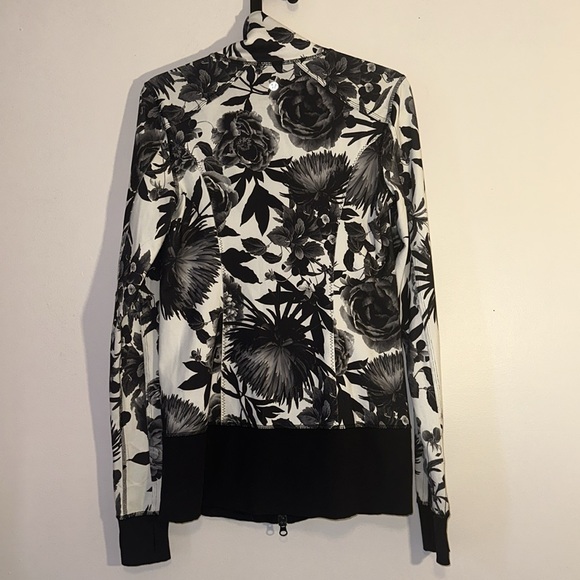 Lululemon Define Jacket Black White Floral - Picture 3 of 7
